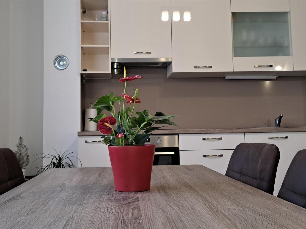 Holiday Apartman Kastela Dış mekan fotoğraf